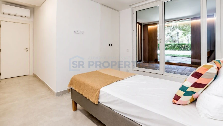 Apartamento T3 para Venda em Quarteira Foto 23