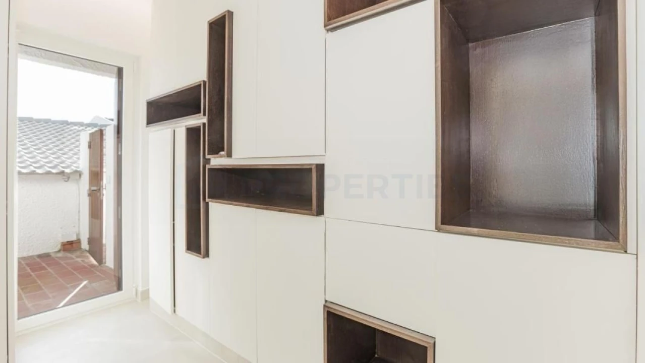 Apartamento T3 para Venda em Quarteira Foto 15