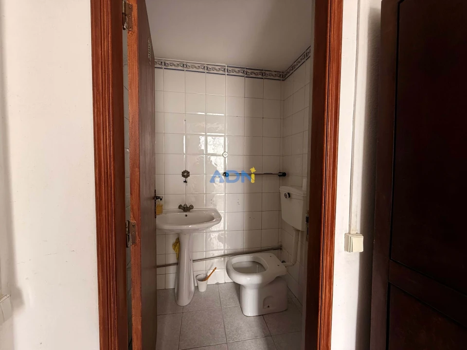 Moradia T8 para Venda em Castelo Branco Foto 8