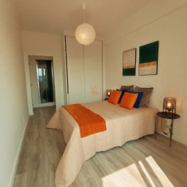 Apartamento T3 para Venda em Benfica