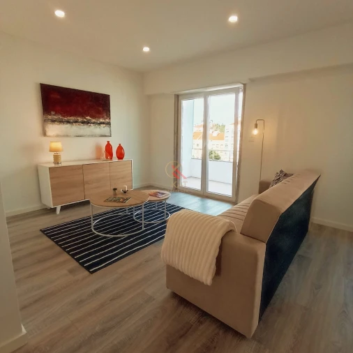 Apartamento T3 para Venda em Benfica Foto 6