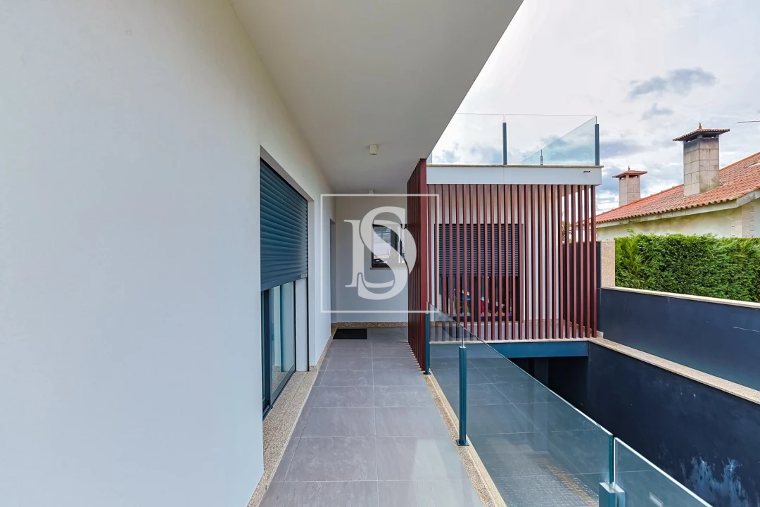 Moradia T3 para Venda em Gilmonde Foto 8