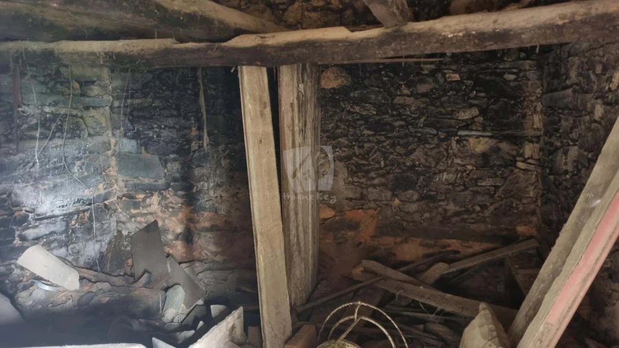 Terreno para Venda em Sobreira Formosa e Alvito da Beira Foto 9