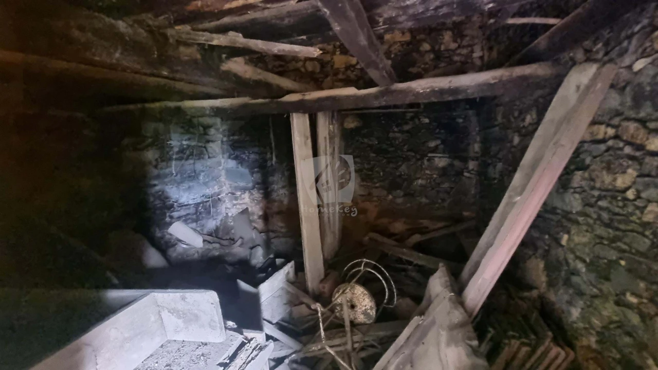 Terreno para Venda em Sobreira Formosa e Alvito da Beira Foto 8