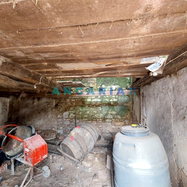 Armazém para Venda em Juncal Foto 6