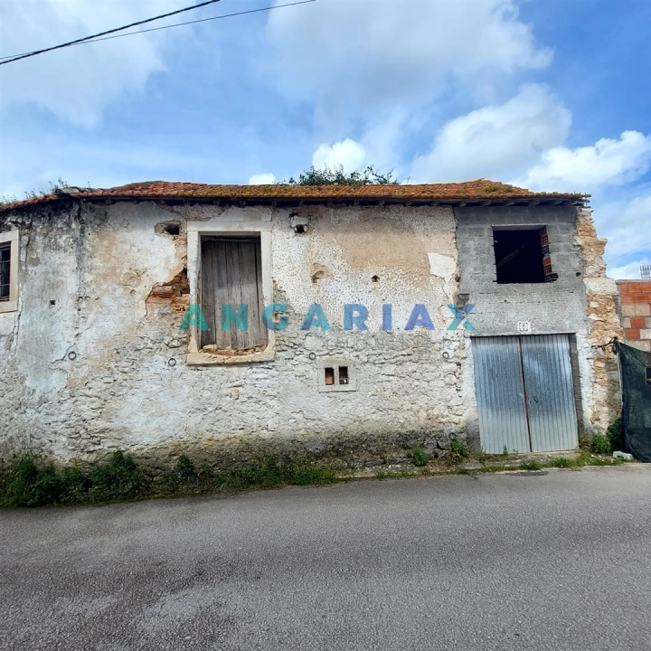 Armazém para Venda em Juncal Foto 3