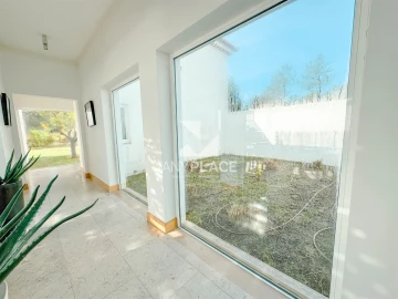 Moradia T5 para Venda em Luz de Tavira e Santo Estêvão