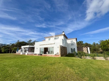 Moradia T5 para Venda em Luz de Tavira e Santo Estêvão