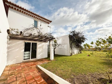 Moradia T5 para Venda em Luz de Tavira e Santo Estêvão