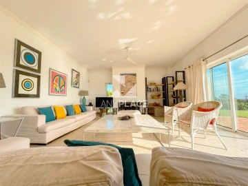 Moradia T5 para Venda em Luz de Tavira e Santo Estêvão