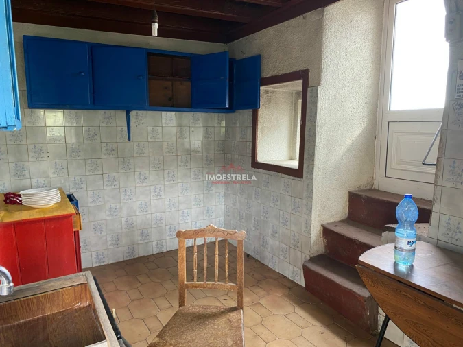 Moradia T3 para Venda em Santa Marinha e São Martinho Foto 12