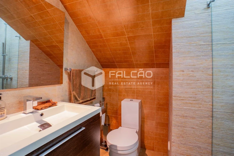 Moradia T3 para Venda em Romeira e Várzea Foto 38