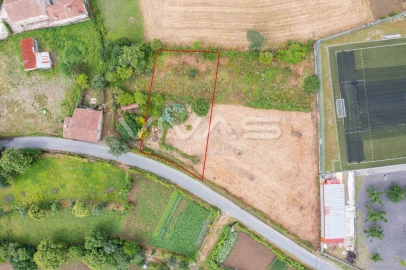 Terreno para Venda em Sande, Vilarinho, Barros e Gomide