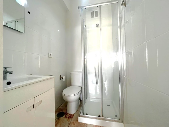 Apartamento T4 para Arrendamento em Aldoar, Foz do Douro e Nevogilde Foto 22