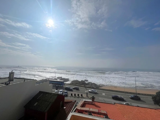 Apartamento T4 para Arrendamento em Aldoar, Foz do Douro e Nevogilde Foto 3