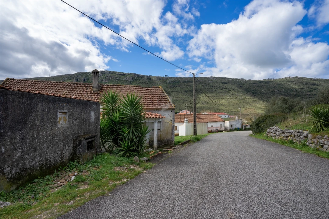 Moradia T4 para Venda em Mira de Aire Foto 30