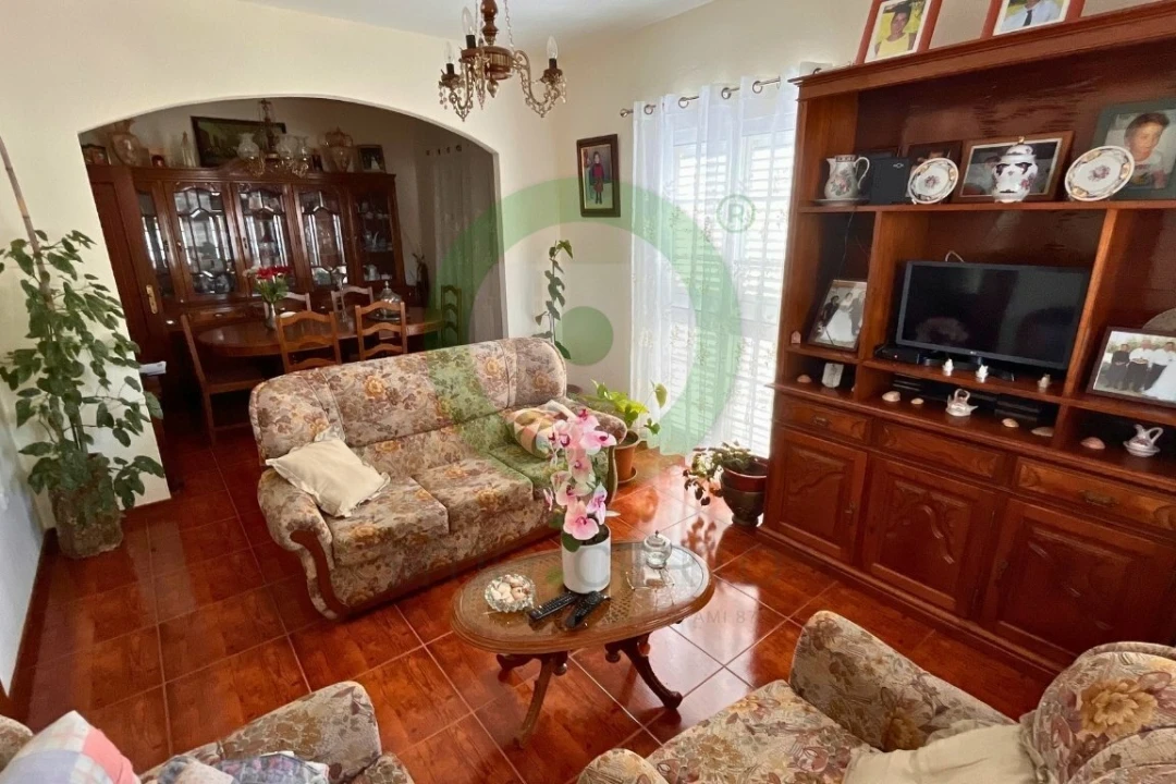 Moradia T4 para Venda em São Pedro Velho Foto 5