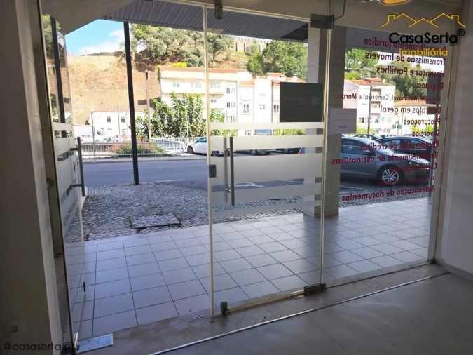 Loja para Venda em Sertã Foto 14