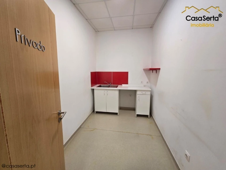 Loja para Venda em Sertã Foto 11