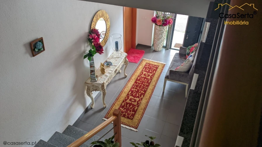Moradia T4 para Venda em Troviscal Foto 8