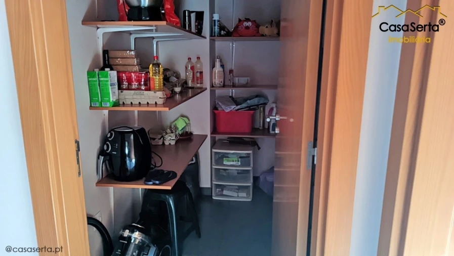 Moradia T4 para Venda em Troviscal Foto 7