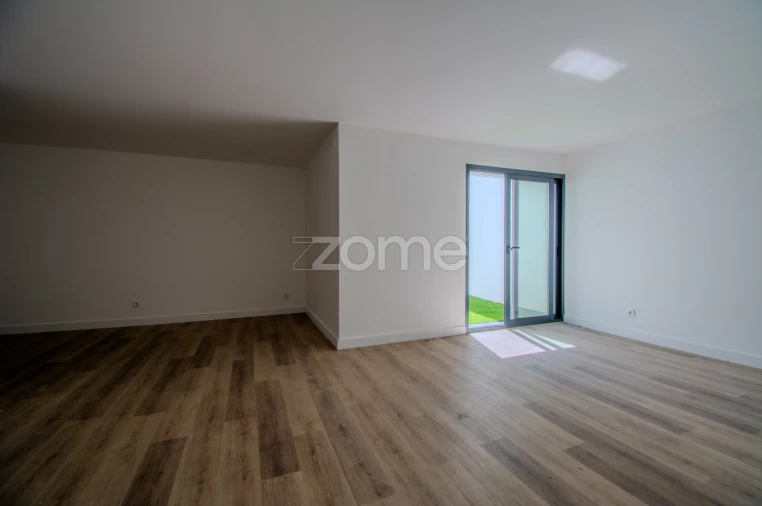 Moradia T5 para Venda em Carcavelos e Parede Foto 26