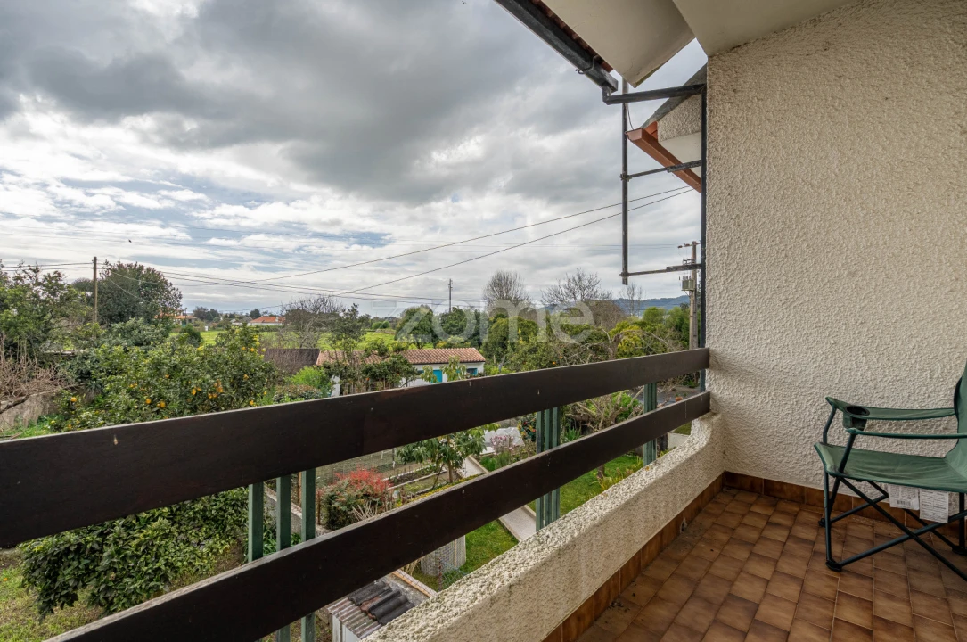 Moradia T3 para Venda em Darque Foto 20