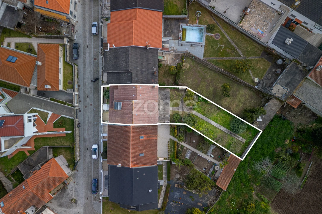 Moradia T3 para Venda em Darque Foto 35