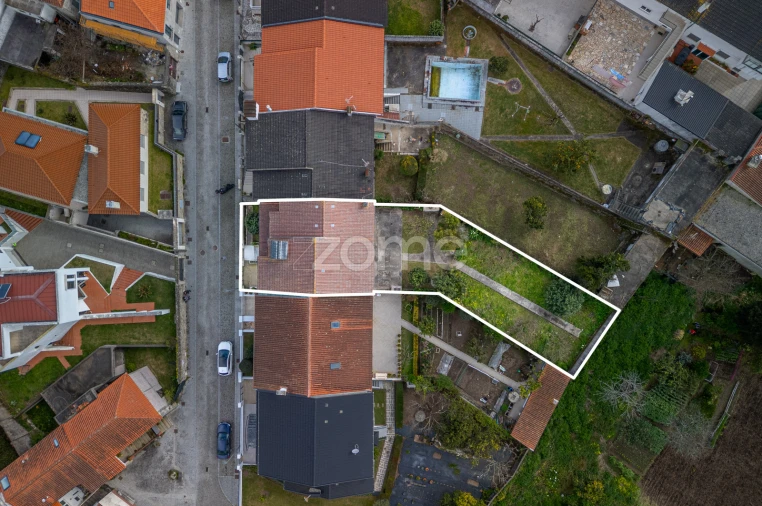 Moradia T3 para Venda em Darque Foto 35