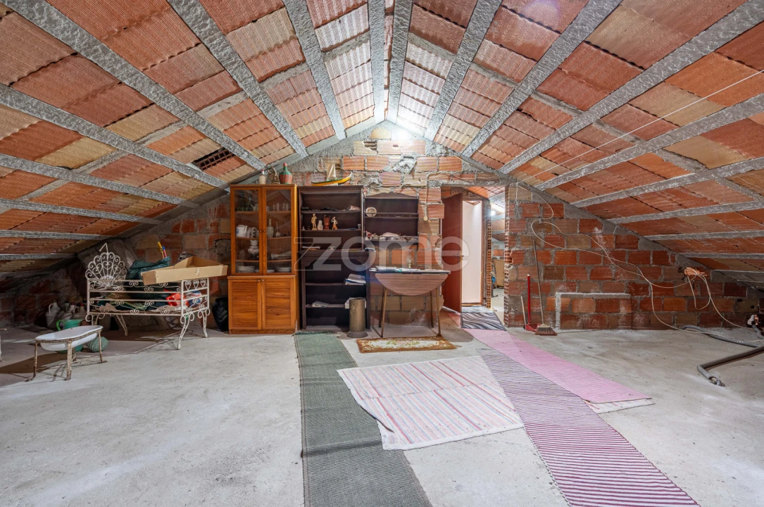 Moradia T3 para Venda em Darque Foto 22