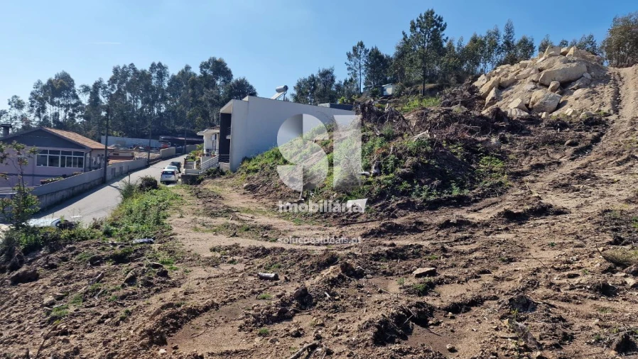 Terreno para Venda em Rebordosa Foto 12