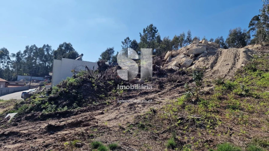 Terreno para Venda em Rebordosa Foto 23