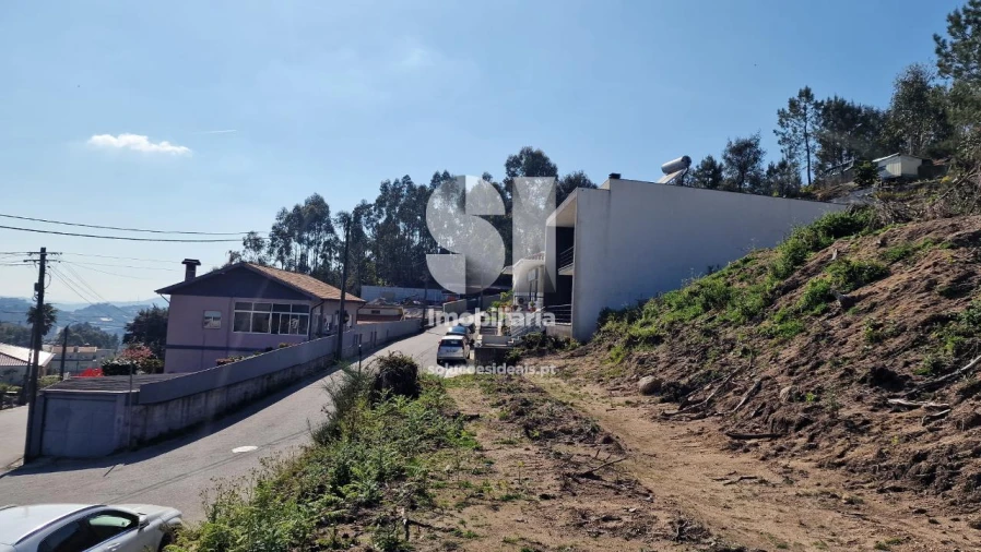 Terreno para Venda em Rebordosa Foto 40