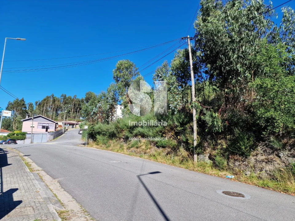 Terreno para Venda em Rebordosa Foto 40
