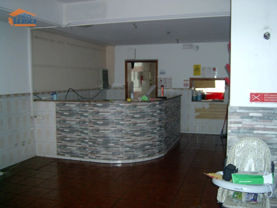 Negócio para Arrendamento em Aguas Santas Foto 8