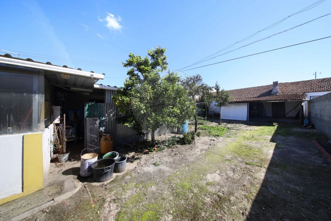 Moradia T3 para Venda em Raposa Foto 5