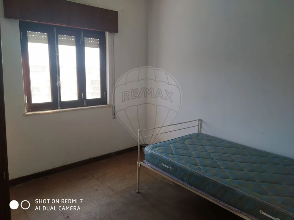 Moradia T3 para Venda em Raposa Foto 10