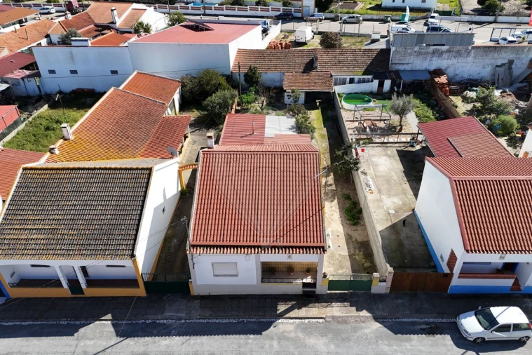 Moradia T3 para Venda em Raposa Foto 3