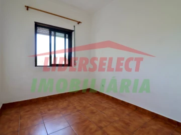 Moradia T2 para Venda em Silveira