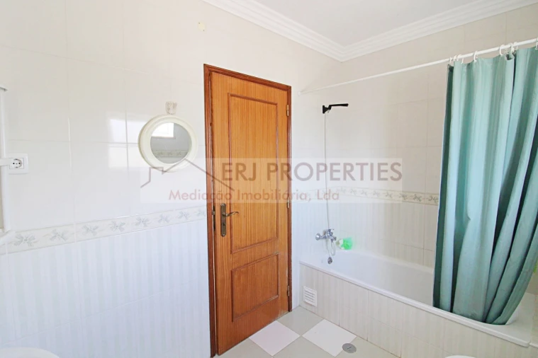 Apartamento T2 para Venda em Altura Foto 11