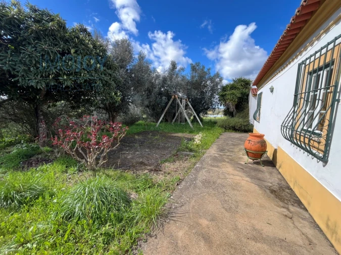 Quinta T4 para Venda em Avis Foto 25