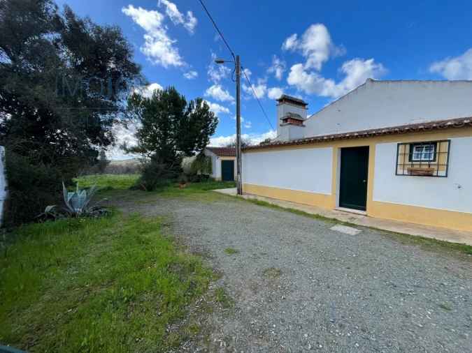 Quinta T4 para Venda em Avis Foto 31