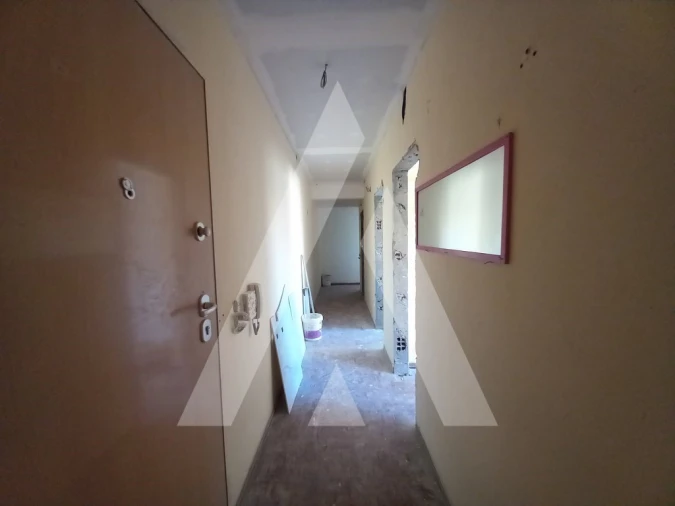 Apartamento T2 para Venda em Setubal (São Sebastião) Foto 1