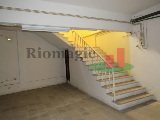 Loja para Venda em Rio Maior Foto 7