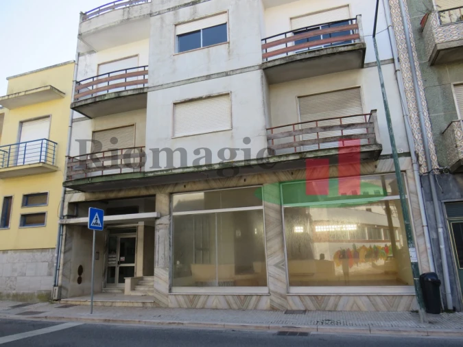 Loja para Arrendamento em Rio Maior