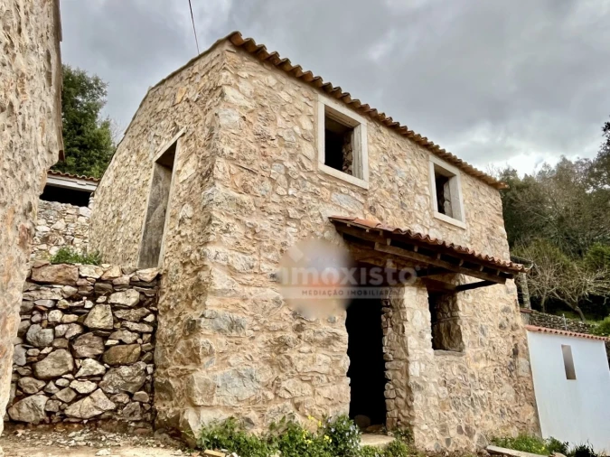 Moradia T2 para Venda em Cumeeira