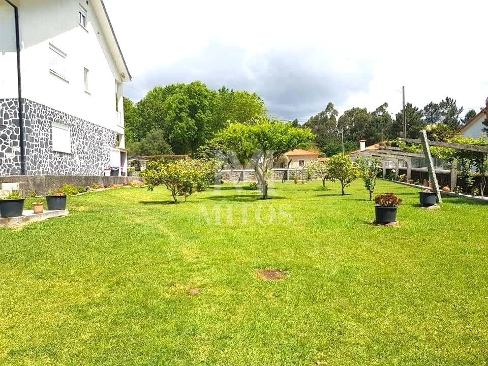 Moradia T3 para Venda em Fragoso Foto 9