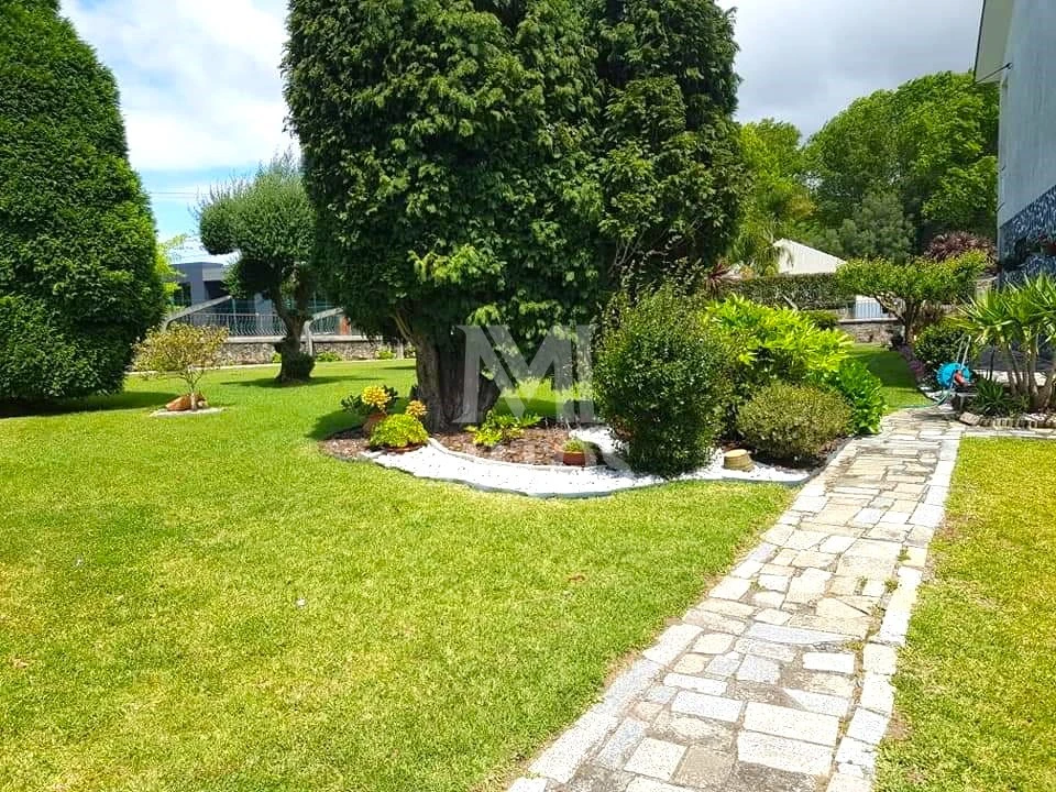 Moradia T3 para Venda em Fragoso Foto 11