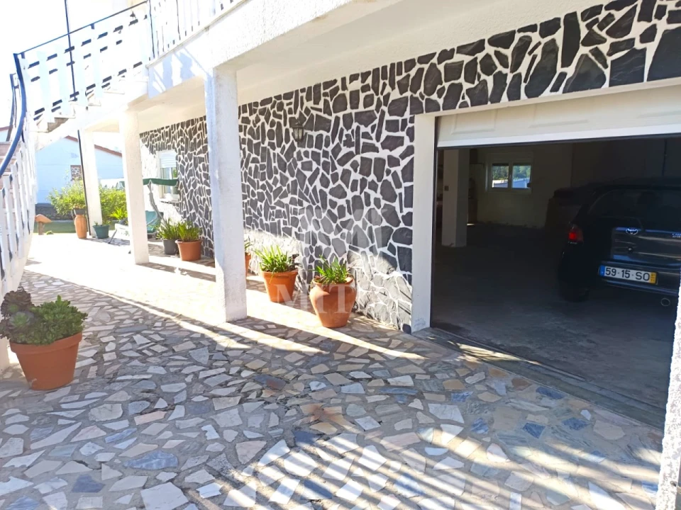 Moradia T3 para Venda em Fragoso Foto 30