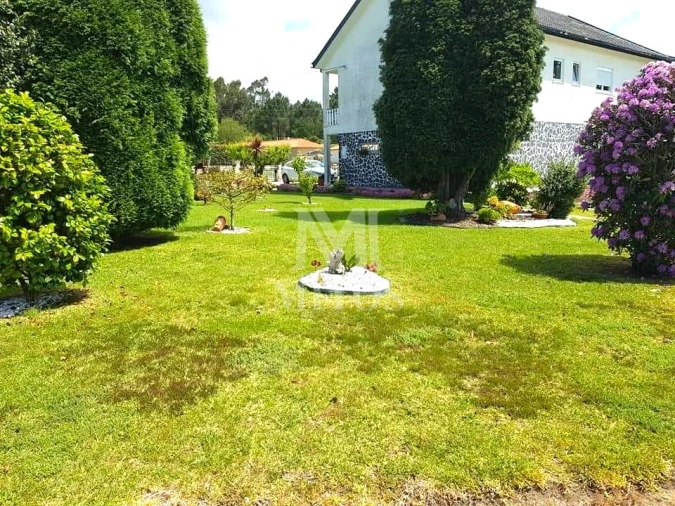 Moradia T3 para Venda em Fragoso Foto 5